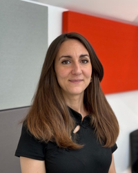 Inès